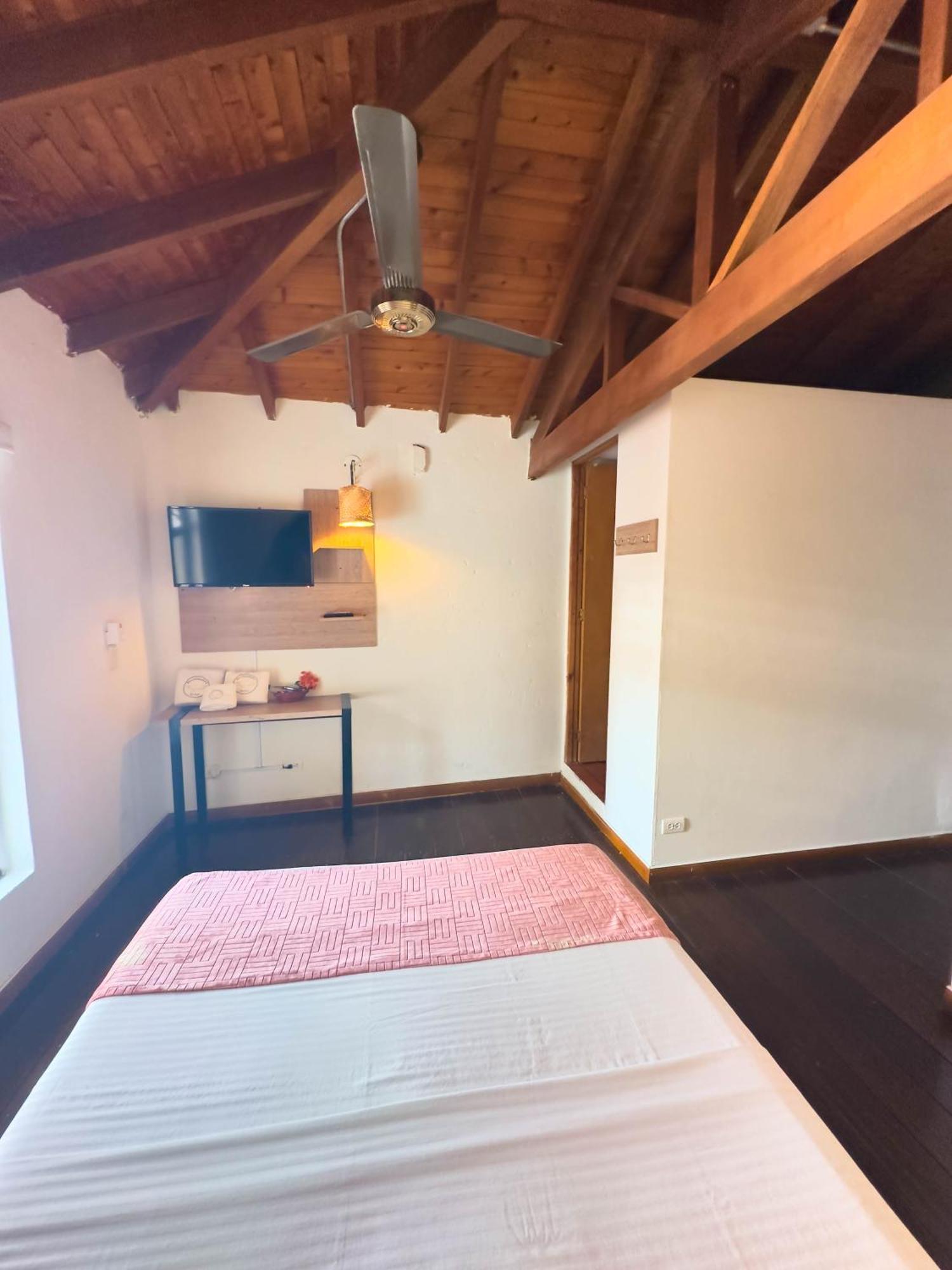 Encomendero Hotel -Centro Historico- Santa Fe de Antioquia Ngoại thất bức ảnh